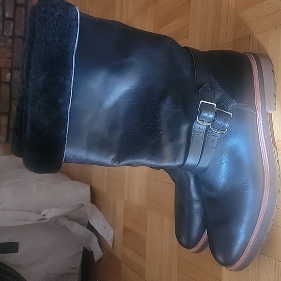 Timberland Boot Co.  Riley Pull-on Boot A24NB Size 11 Black leather - Picture 8 of 8